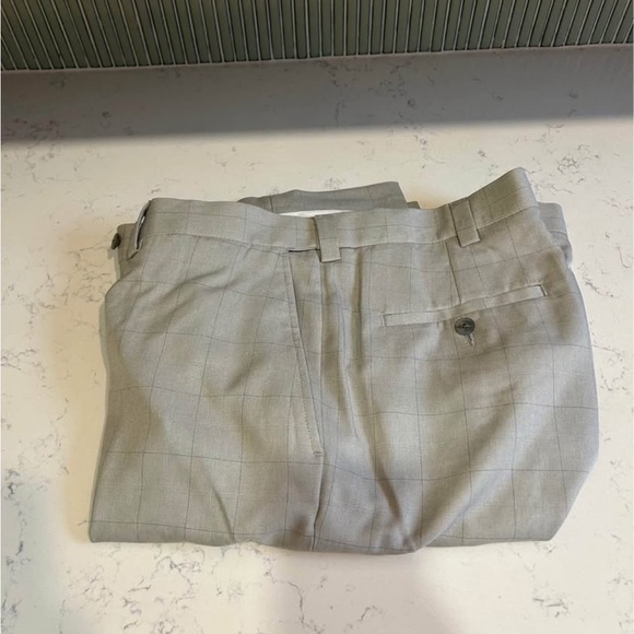 Haggar Other - Light Gray Windowpane Dress Pants 38x32